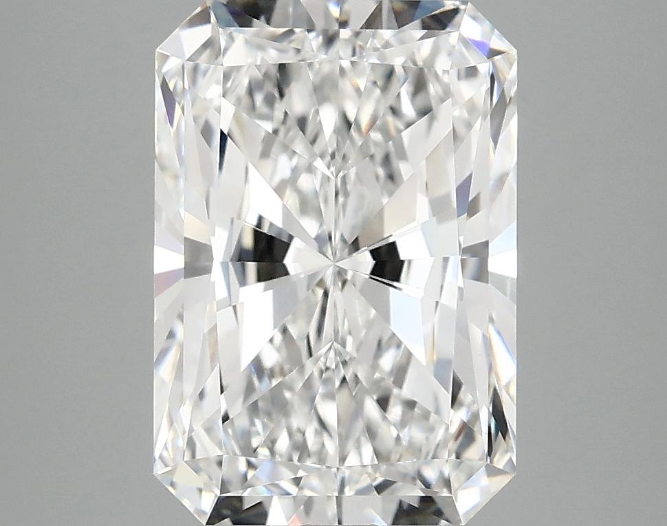 3.93 Carat Radiant Shaped Ideal Cut VVS2 IGI Certified Lab Grown Diamond