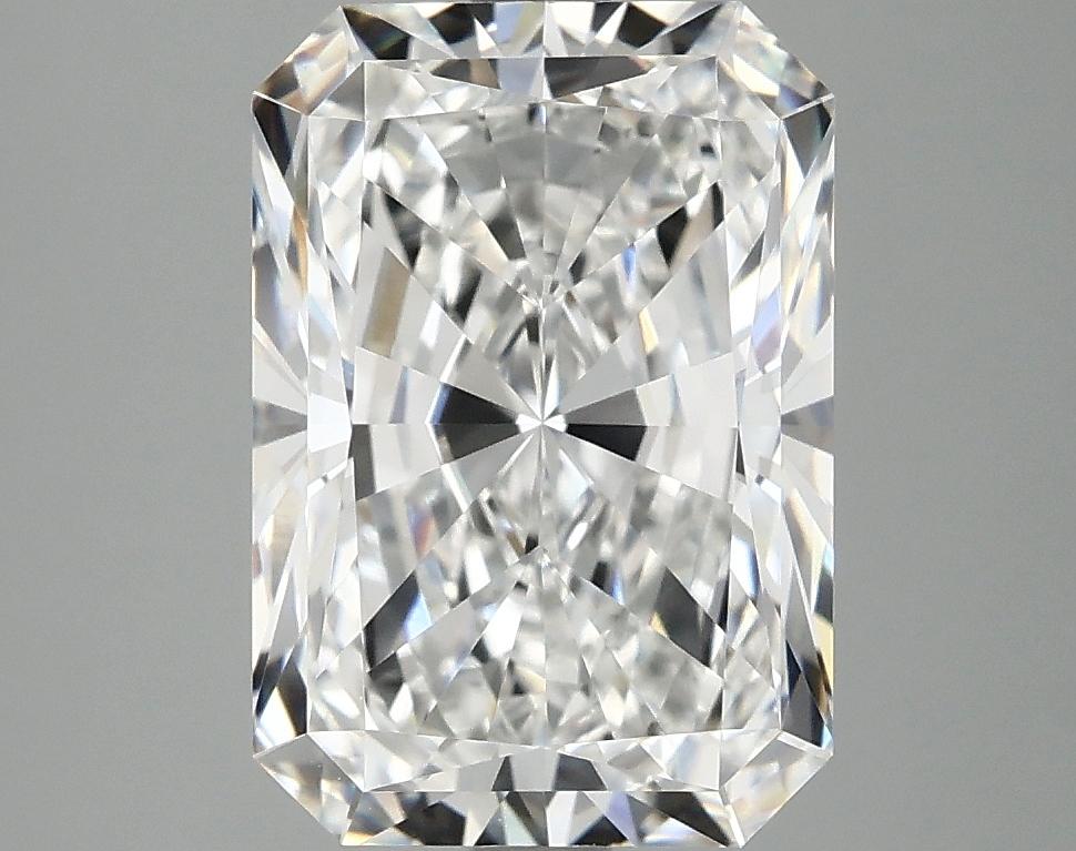 4.1 Carat Radiant Shaped Ideal Cut VVS2 IGI Certified Lab Grown Diamond