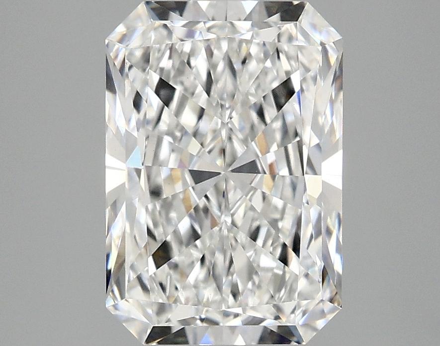 2.9 Carat Radiant Shaped Ideal Cut VVS2 IGI Certified Lab Grown Diamond