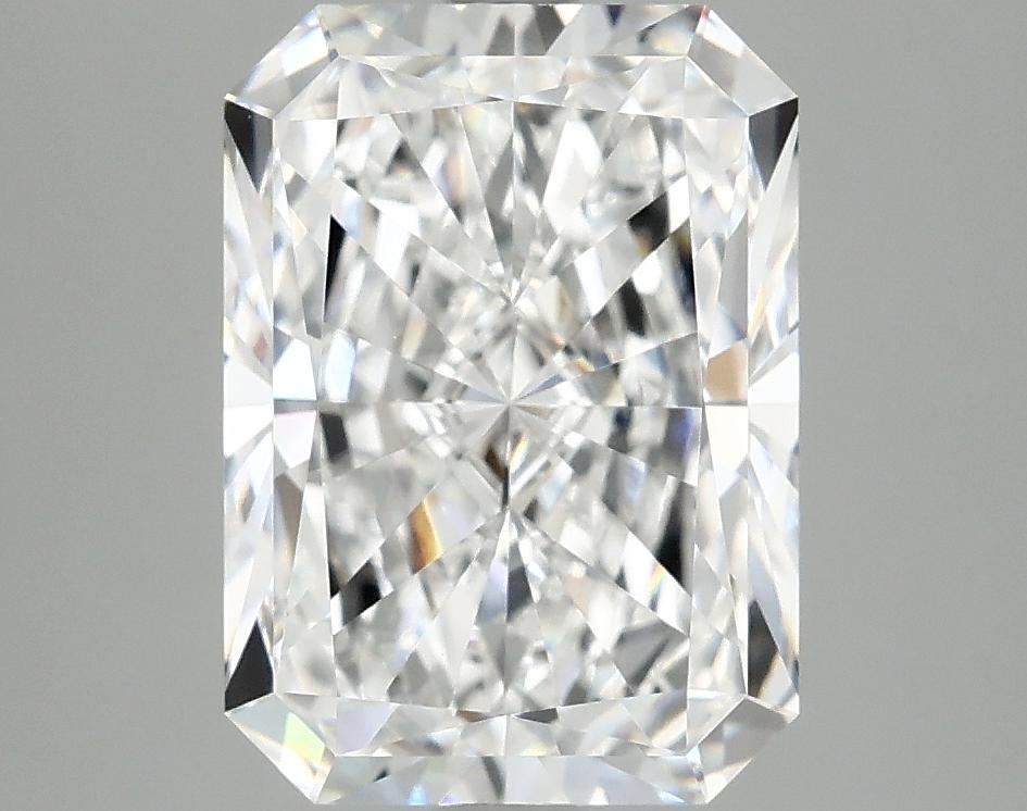 4.03 Carat Radiant Shaped Excellent Cut VVS2 IGI Certified Lab Grown Diamond