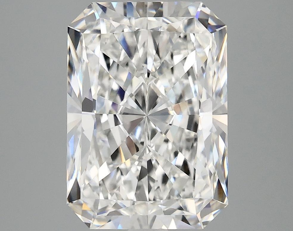 3.83 Carat Radiant Shaped Ideal Cut VVS2 IGI Certified Lab Grown Diamond