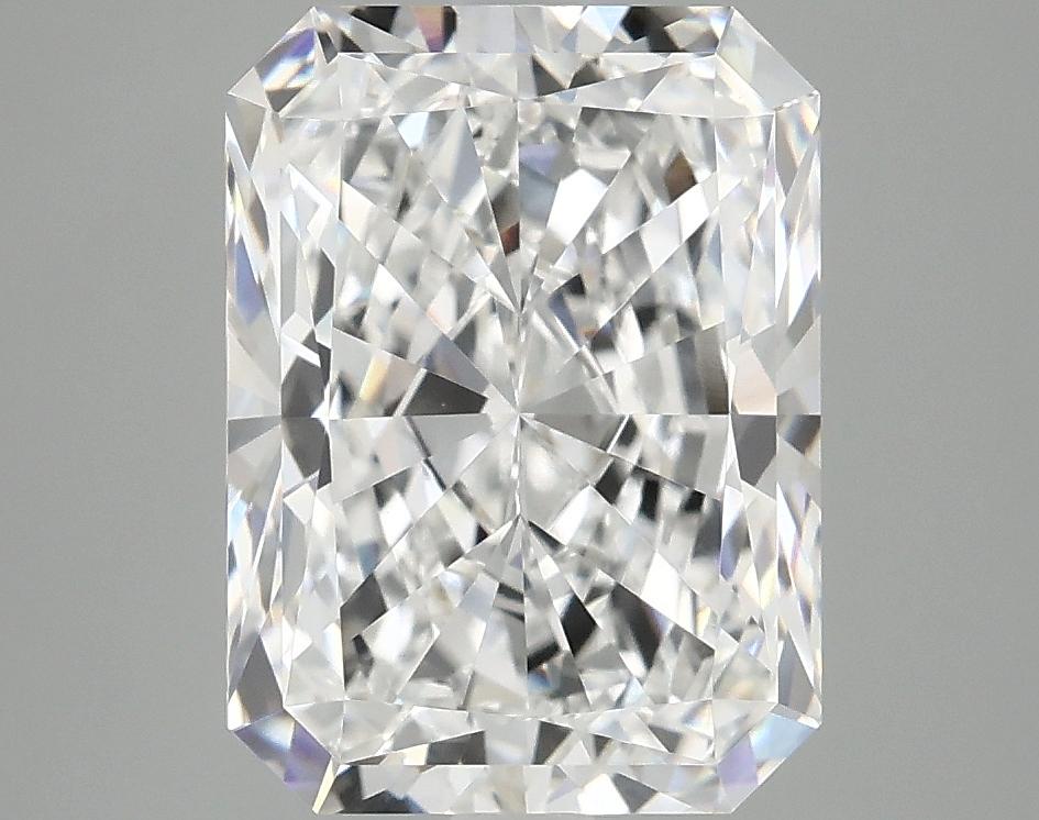 4.19 Carat Radiant Shaped Excellent Cut VVS2 IGI Certified Lab Grown Diamond