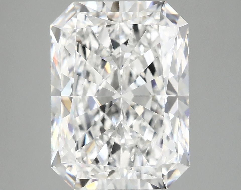 4.16 Carat Radiant Shaped Excellent Cut VVS2 IGI Certified Lab Grown Diamond