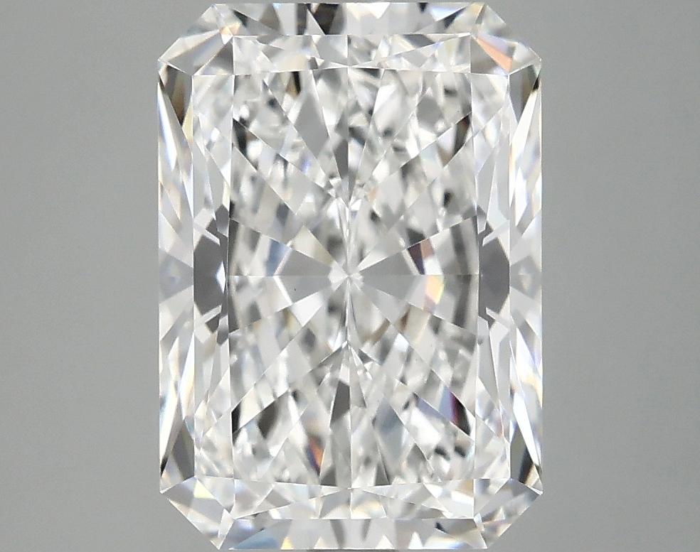 4.05 Carat Radiant Shaped Ideal Cut VVS2 IGI Certified Lab Grown Diamond