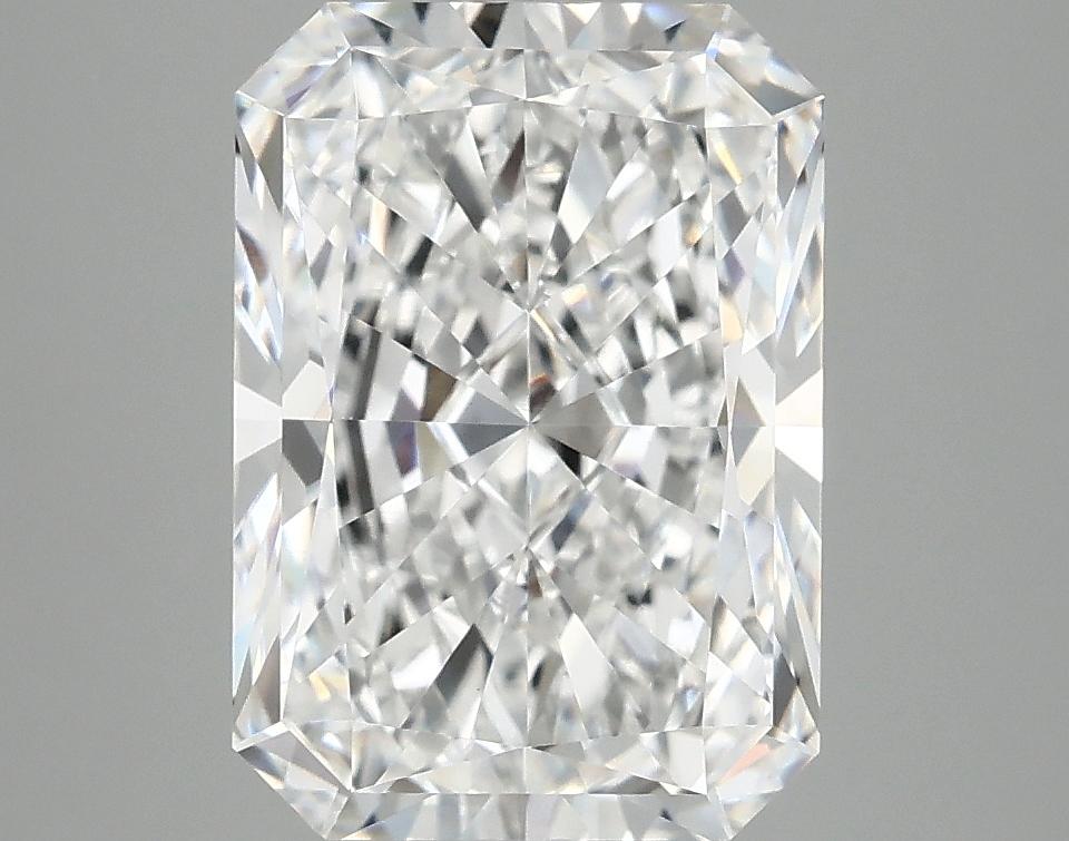 3.97 Carat Radiant Shaped Ideal Cut VVS2 IGI Certified Lab Grown Diamond