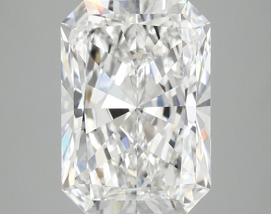 4.02 Carat Radiant Shaped Ideal Cut VVS2 IGI Certified Lab Grown Diamond