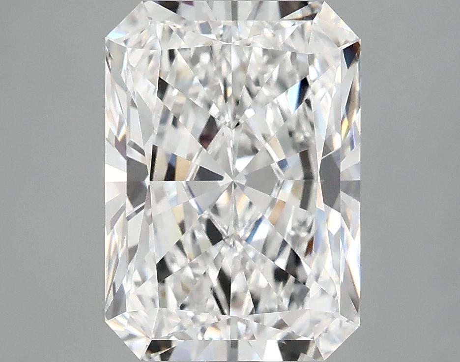 4.1 Carat Radiant Shaped Ideal Cut VVS2 IGI Certified Lab Grown Diamond