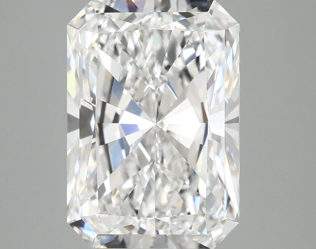 4.04 Carat Radiant Shaped Ideal Cut VVS2 IGI Certified Lab Grown Diamond