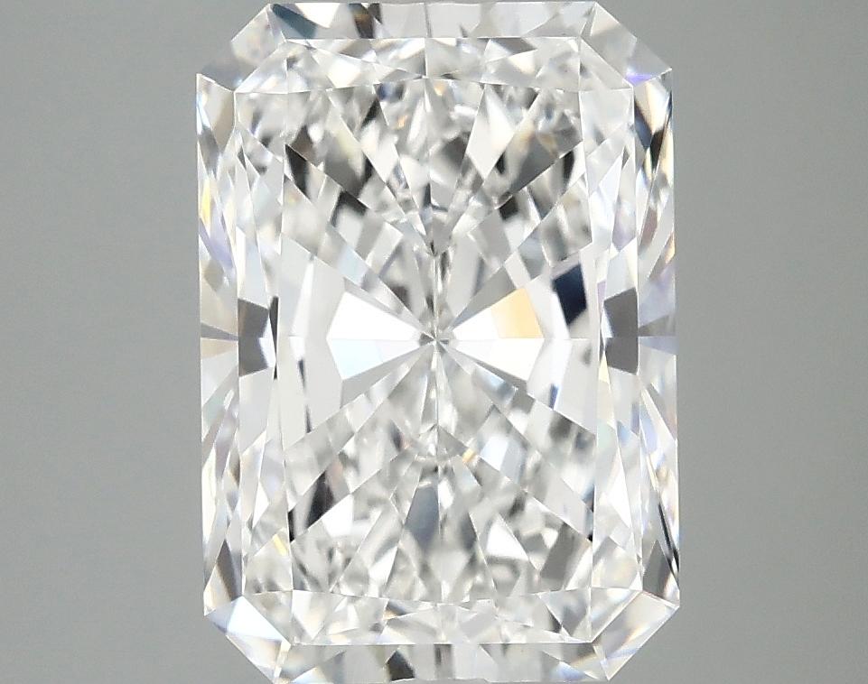 4.04 Carat Radiant Shaped Ideal Cut VVS2 IGI Certified Lab Grown Diamond