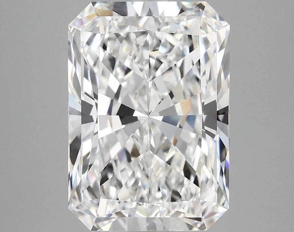 3.98 Carat Radiant Shaped Ideal Cut VS1 IGI Certified Lab Grown Diamond