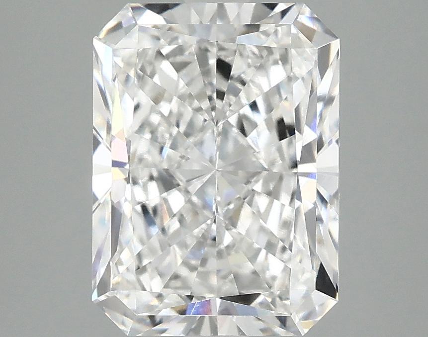 2.97 Carat Radiant Shaped Excellent Cut VVS2 IGI Certified Lab Grown Diamond