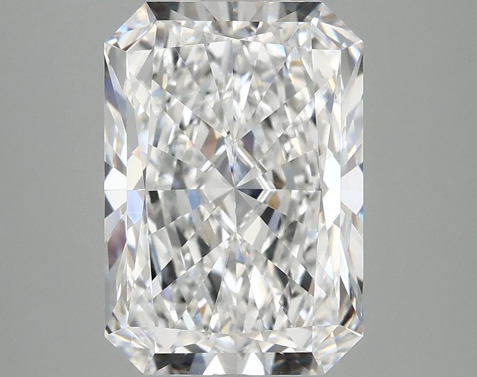 4.07 Carat Radiant Shaped Ideal Cut VVS2 IGI Certified Lab Grown Diamond