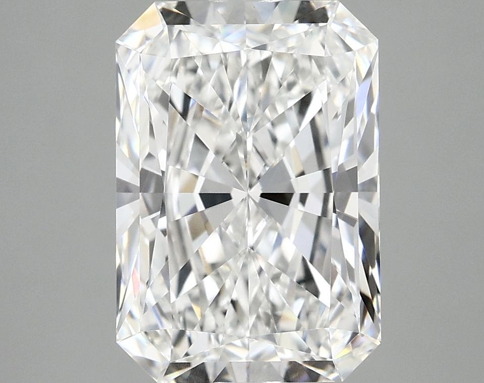 3.07 Carat Radiant Shaped Ideal Cut VVS2 IGI Certified Lab Grown Diamond