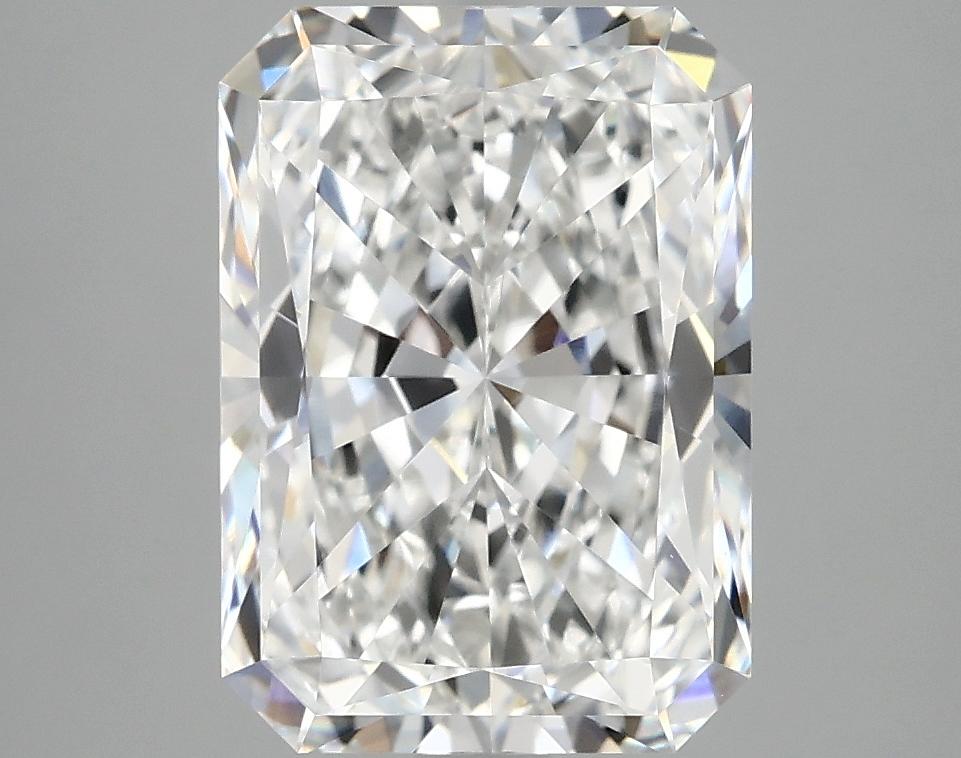3.93 Carat Radiant Shaped Ideal Cut VVS2 IGI Certified Lab Grown Diamond