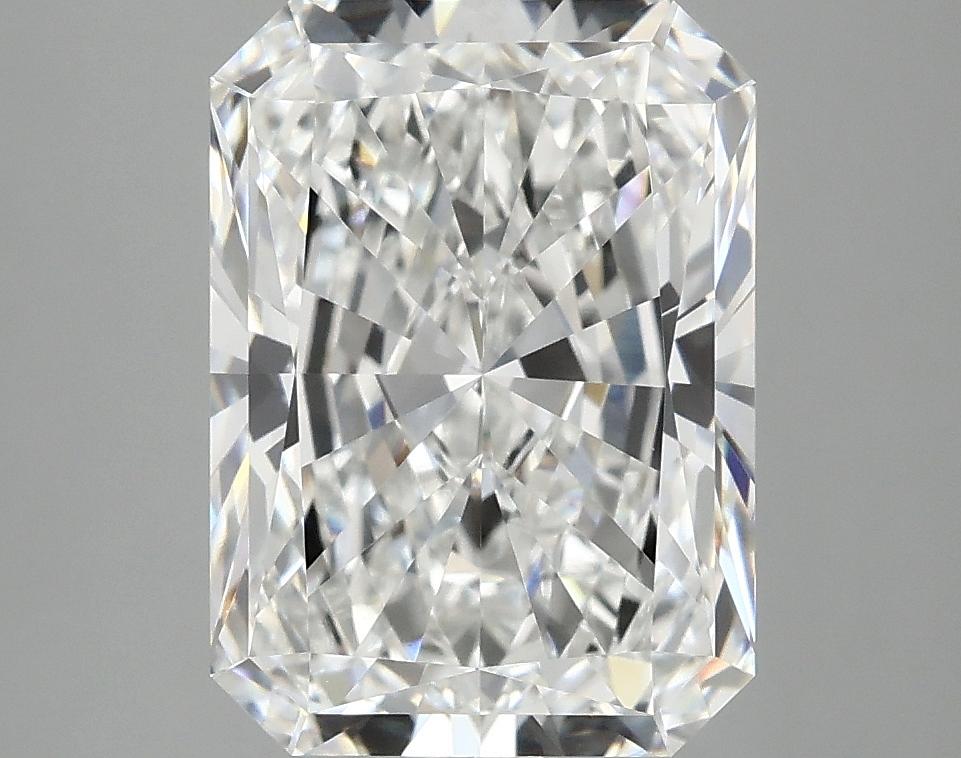 4.07 Carat Radiant Shaped Excellent Cut VS1 IGI Certified Lab Grown Diamond