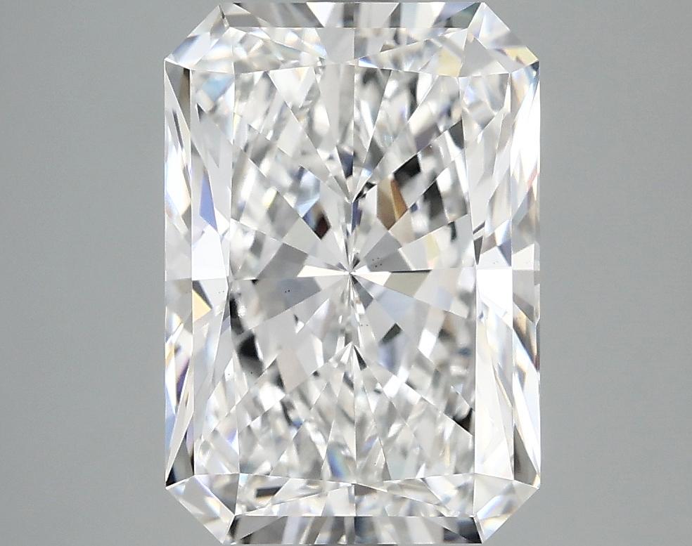 4.0 Carat Radiant Shaped Ideal Cut VS1 IGI Certified Lab Grown Diamond