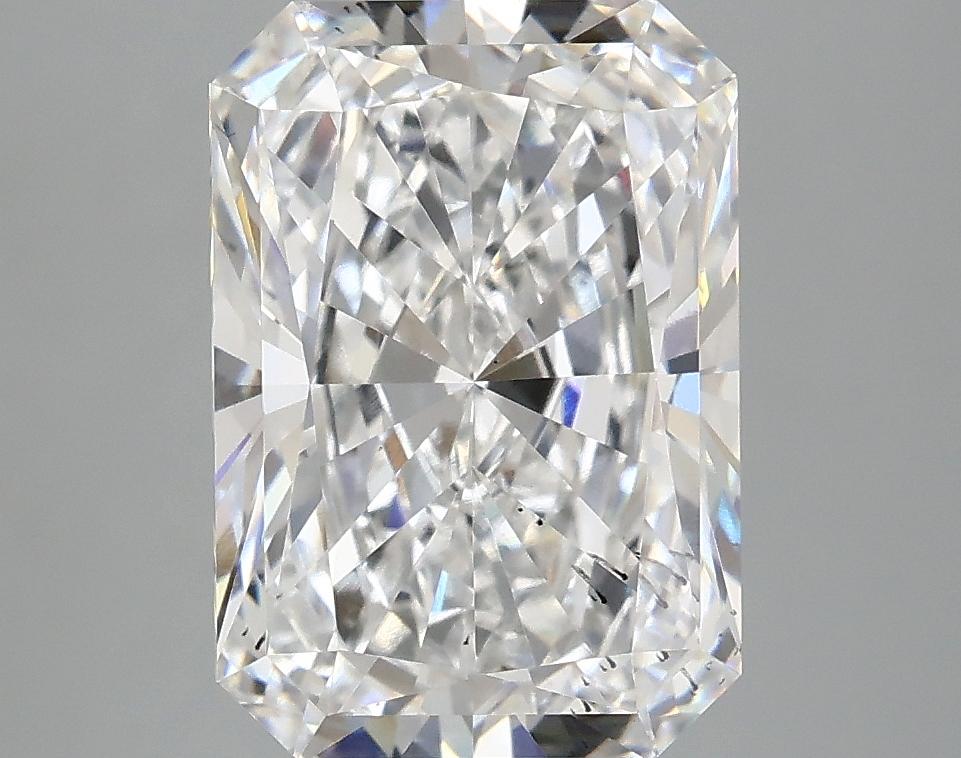 4.1 Carat Radiant Shaped Ideal Cut SI1 IGI Certified Lab Grown Diamond