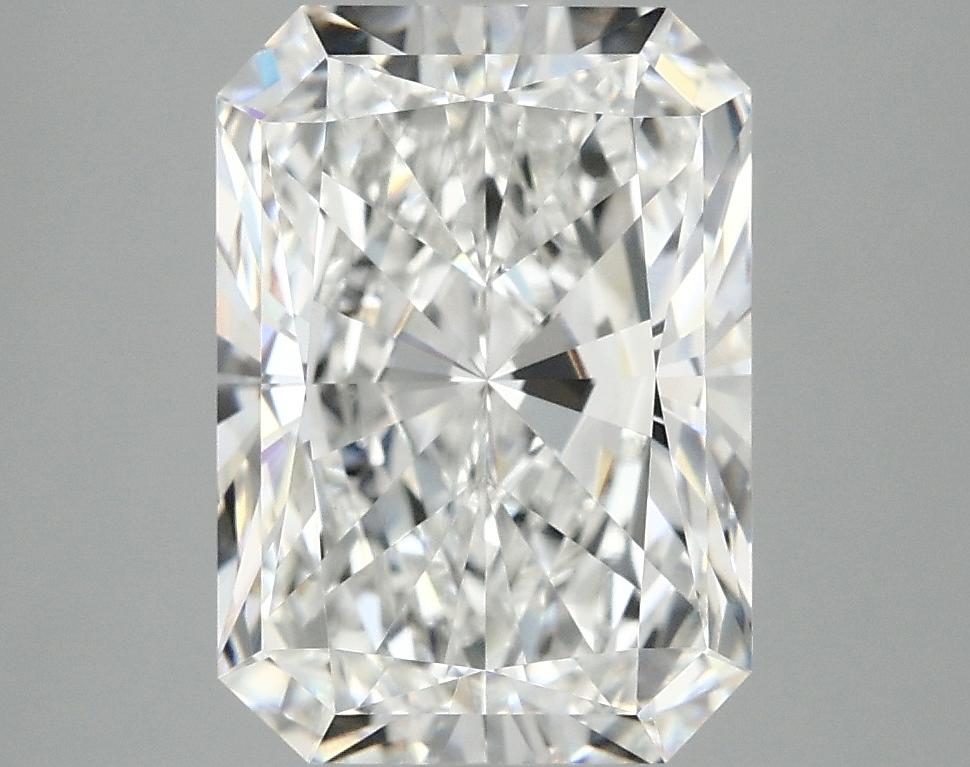 4.11 Carat Radiant Shaped Ideal Cut VVS2 IGI Certified Lab Grown Diamond