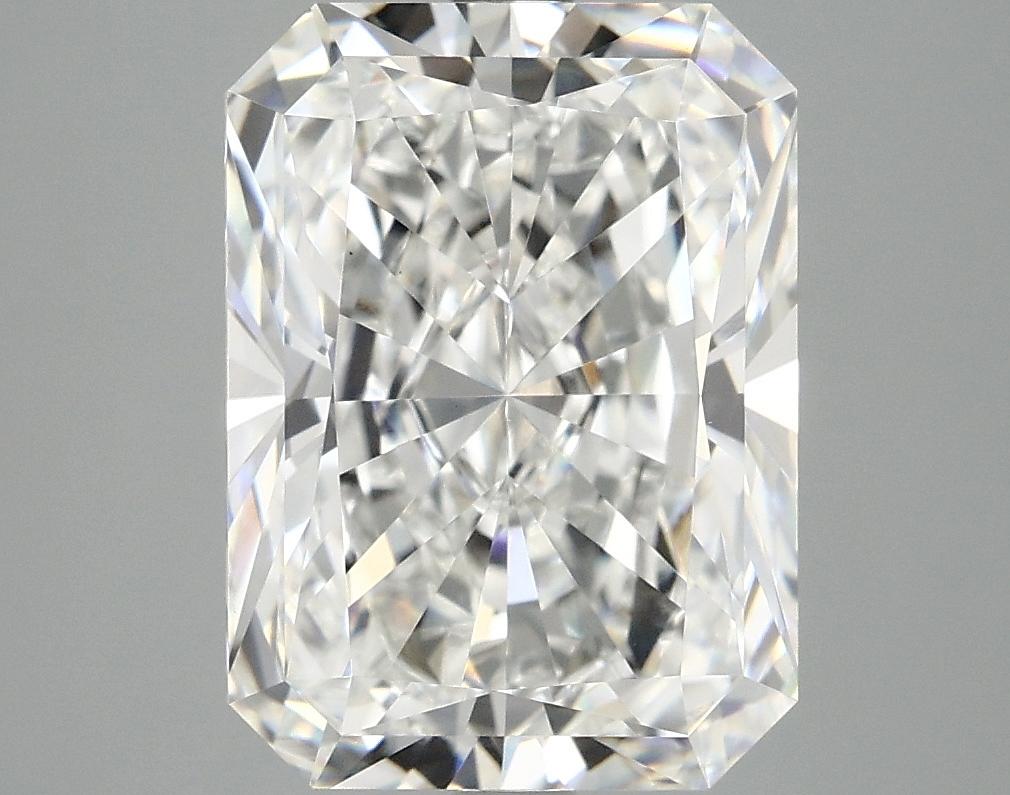 4.97 Carat Radiant Shaped Excellent Cut VS1 IGI Certified Lab Grown Diamond