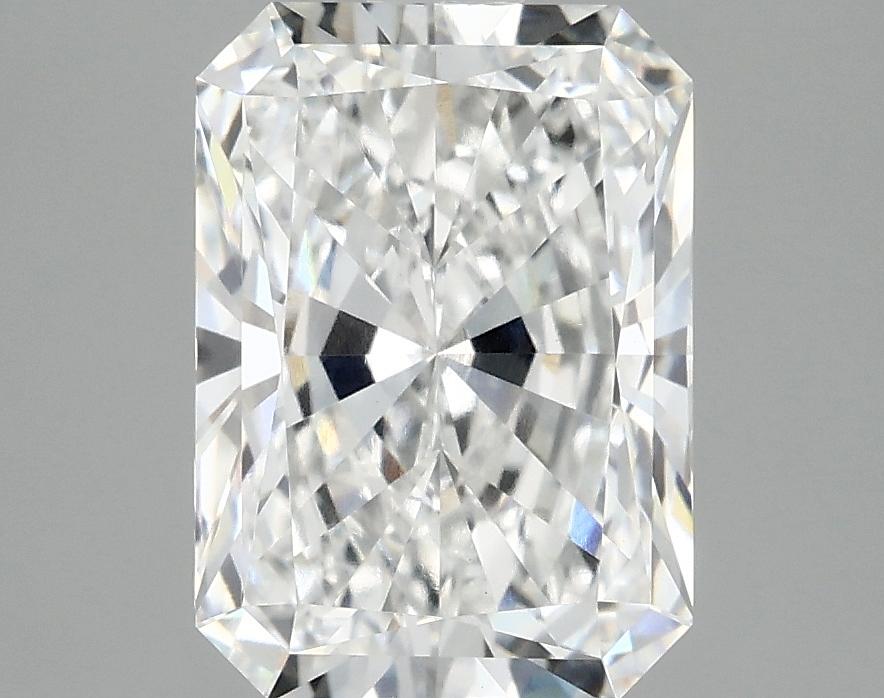 2.99 Carat Radiant Shaped Ideal Cut VVS2 IGI Certified Lab Grown Diamond
