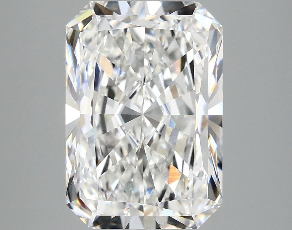 4.01 Carat Radiant Shaped Ideal Cut VVS2 IGI Certified Lab Grown Diamond