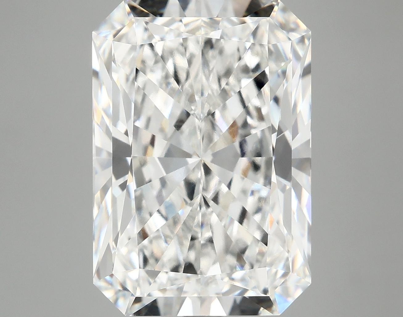 9.99 Carat Radiant Shaped Ideal Cut VVS2 IGI Certified Lab Grown Diamond