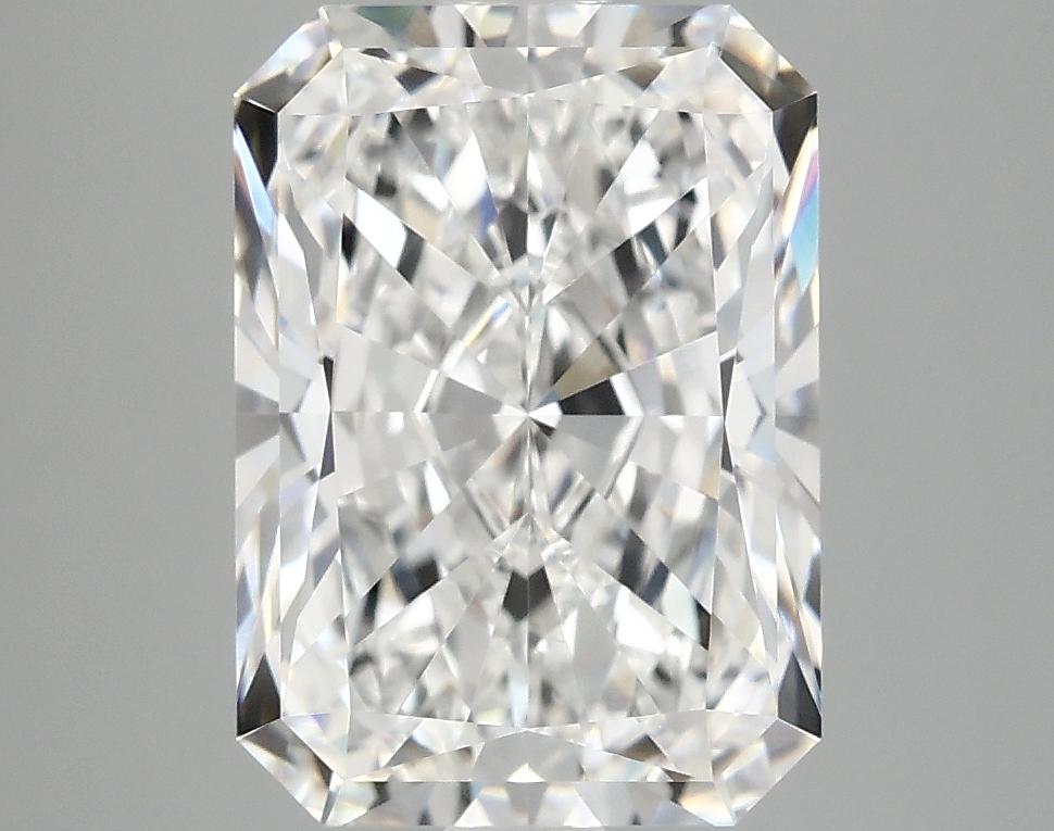 4.17 Carat Radiant Shaped Ideal Cut VVS2 IGI Certified Lab Grown Diamond