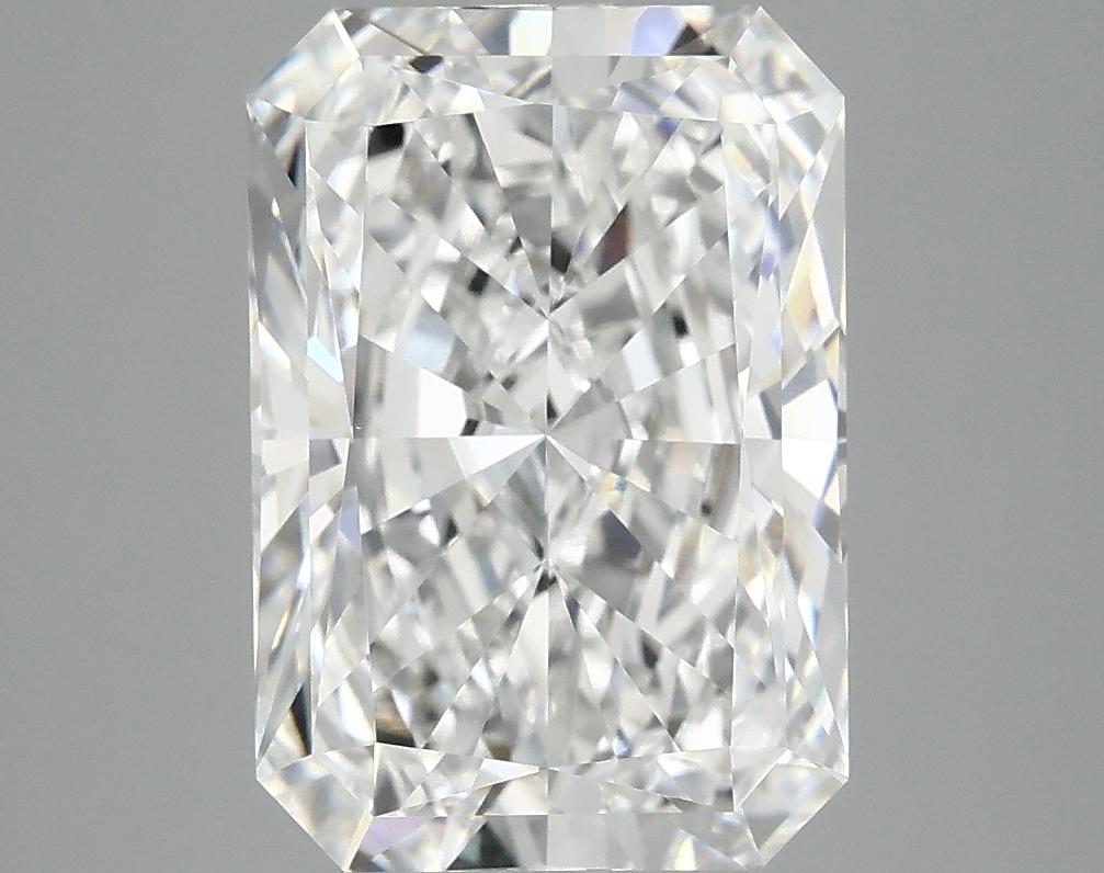 4.16 Carat Radiant Shaped Ideal Cut VVS2 IGI Certified Lab Grown Diamond