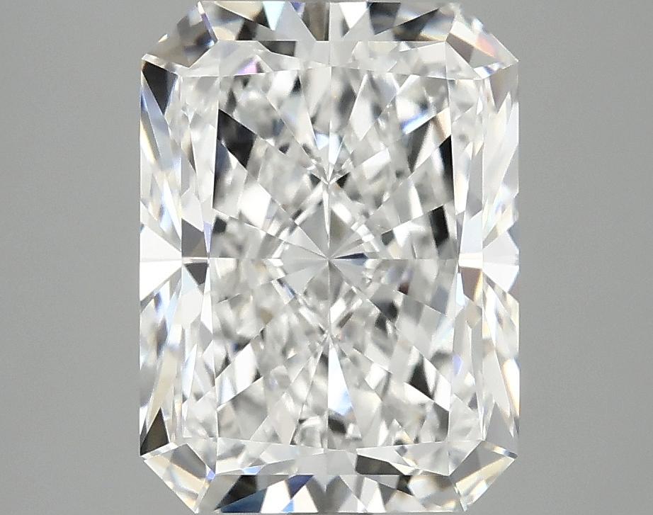 4.05 Carat Radiant Shaped Excellent Cut VVS2 IGI Certified Lab Grown Diamond