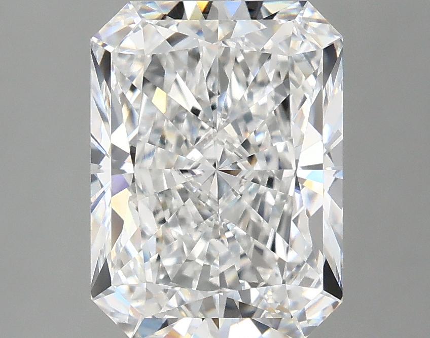 3.07 Carat Radiant Shaped Excellent Cut VVS2 IGI Certified Lab Grown Diamond