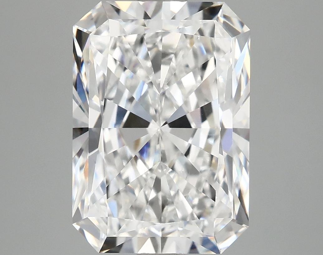 4.02 Carat Radiant Shaped Ideal Cut VVS2 IGI Certified Lab Grown Diamond