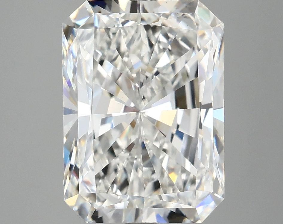 3.89 Carat Radiant Shaped Excellent Cut VS1 IGI Certified Lab Grown Diamond