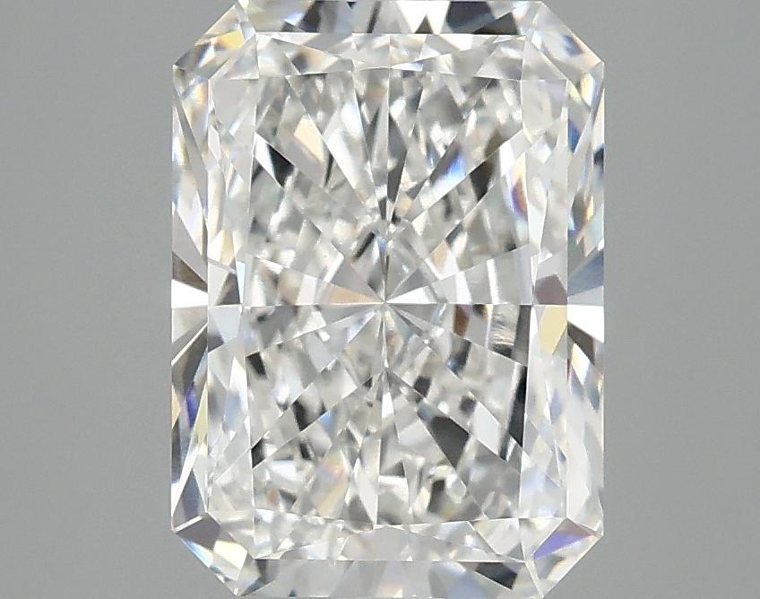 2.97 Carat Radiant Shaped Excellent Cut VVS2 IGI Certified Lab Grown Diamond