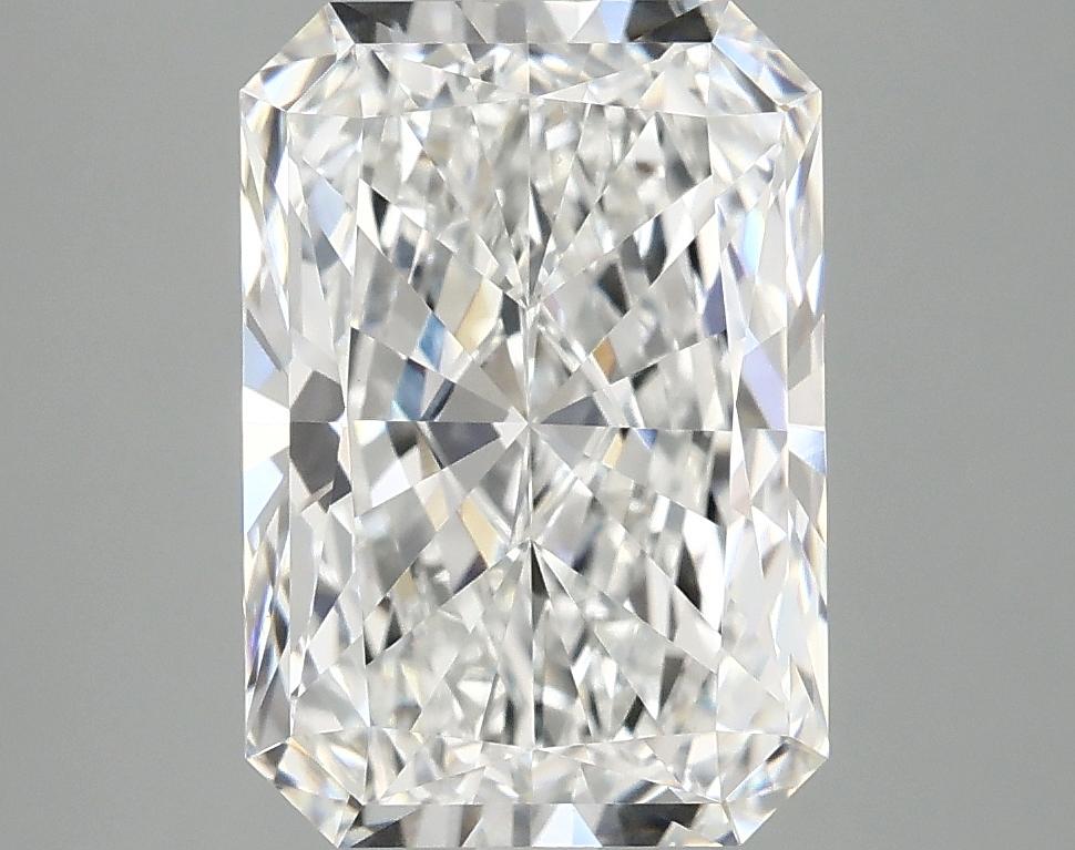 3.87 Carat Radiant Shaped Ideal Cut VVS2 IGI Certified Lab Grown Diamond
