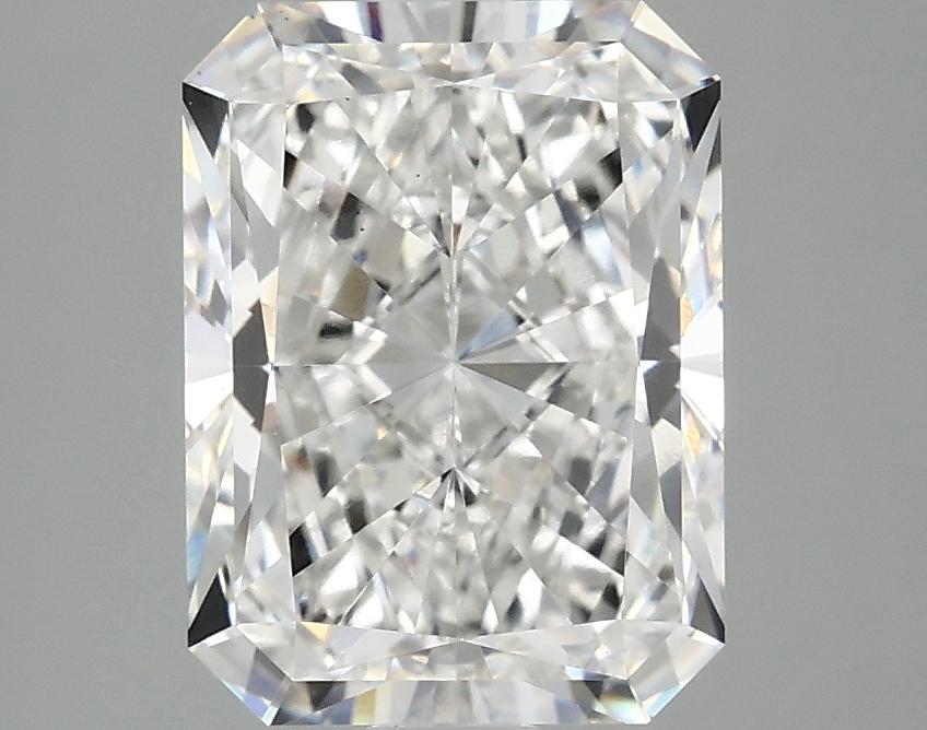 3.08 Carat Radiant Shaped Excellent Cut VS2 IGI Certified Lab Grown Diamond