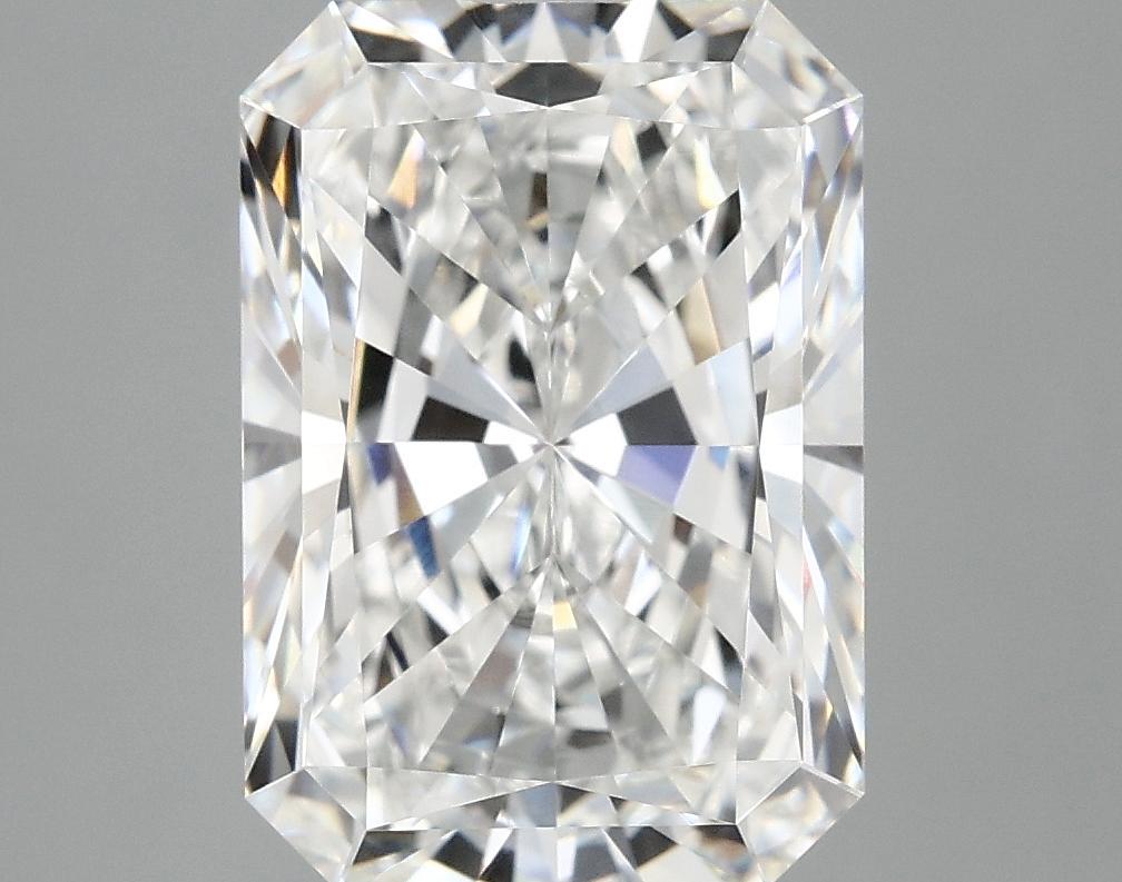 4.06 Carat Radiant Shaped Ideal Cut VVS2 IGI Certified Lab Grown Diamond