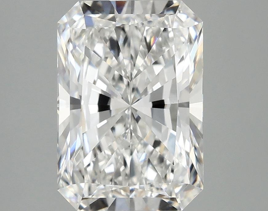 2.95 Carat Radiant Shaped Ideal Cut VVS2 IGI Certified Lab Grown Diamond