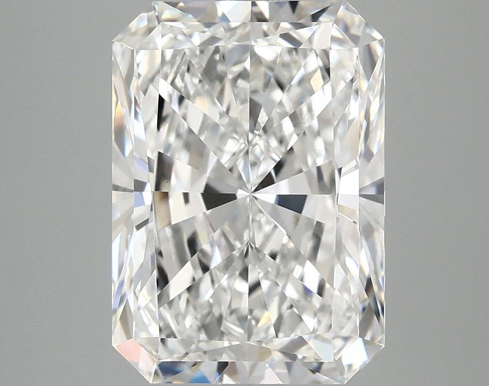3.95 Carat Radiant Shaped Ideal Cut VS1 IGI Certified Lab Grown Diamond