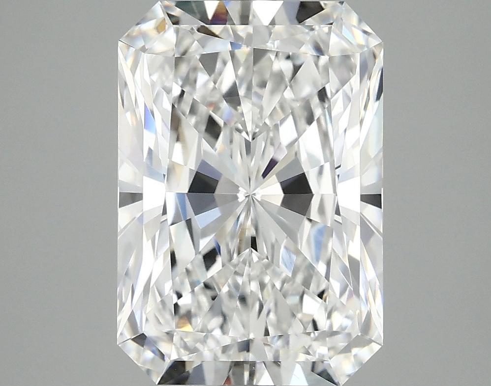 4.1 Carat Radiant Shaped Ideal Cut VVS2 IGI Certified Lab Grown Diamond