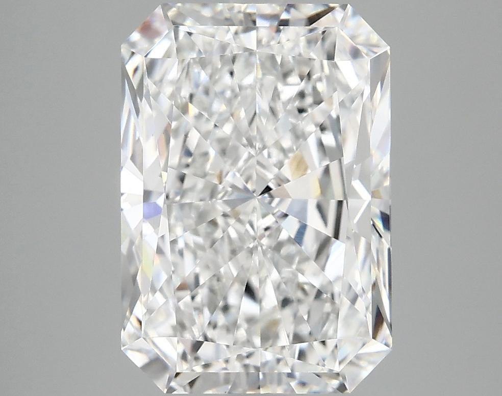 4.05 Carat Radiant Shaped Ideal Cut VS1 IGI Certified Lab Grown Diamond