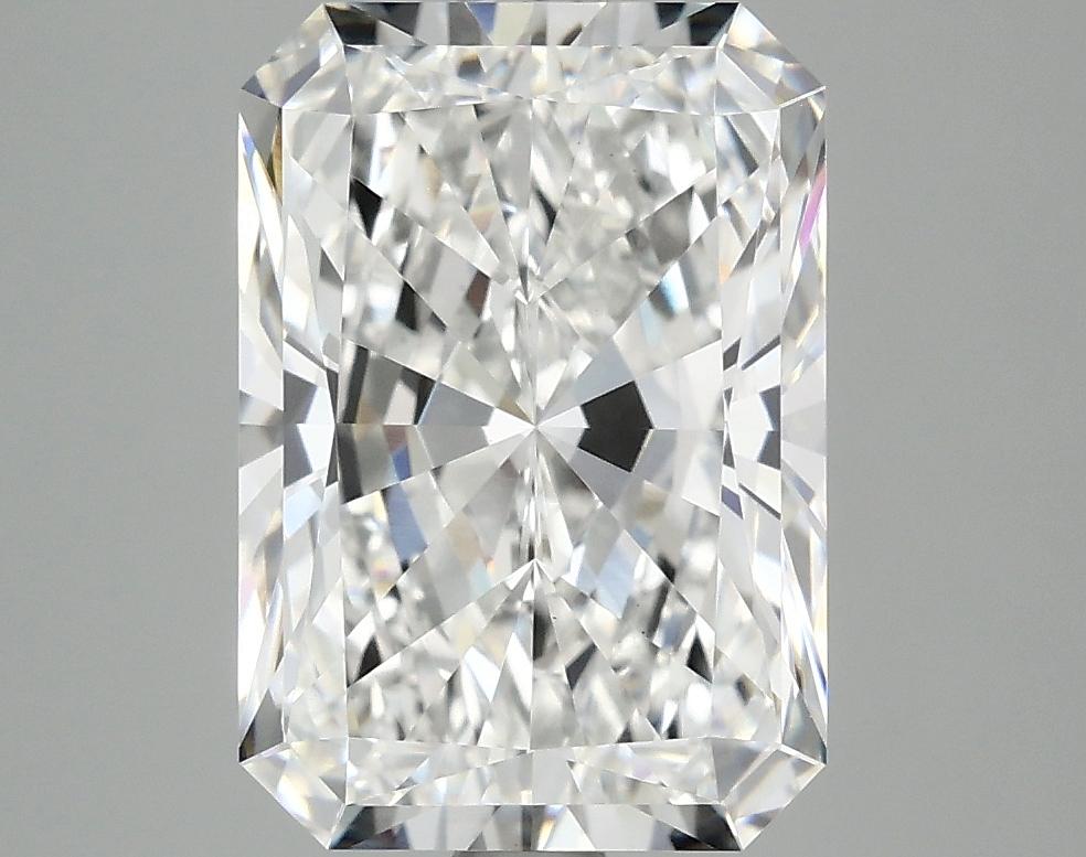 4.09 Carat Radiant Shaped Ideal Cut VVS2 IGI Certified Lab Grown Diamond