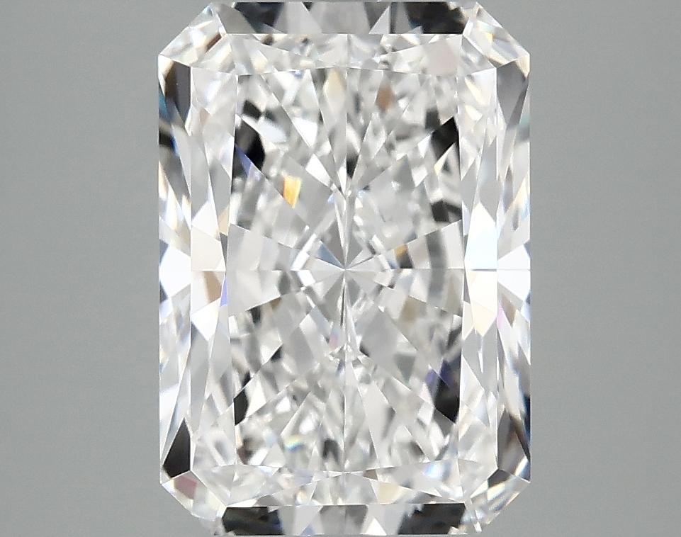 4.02 Carat Radiant Shaped Ideal Cut VVS2 IGI Certified Lab Grown Diamond