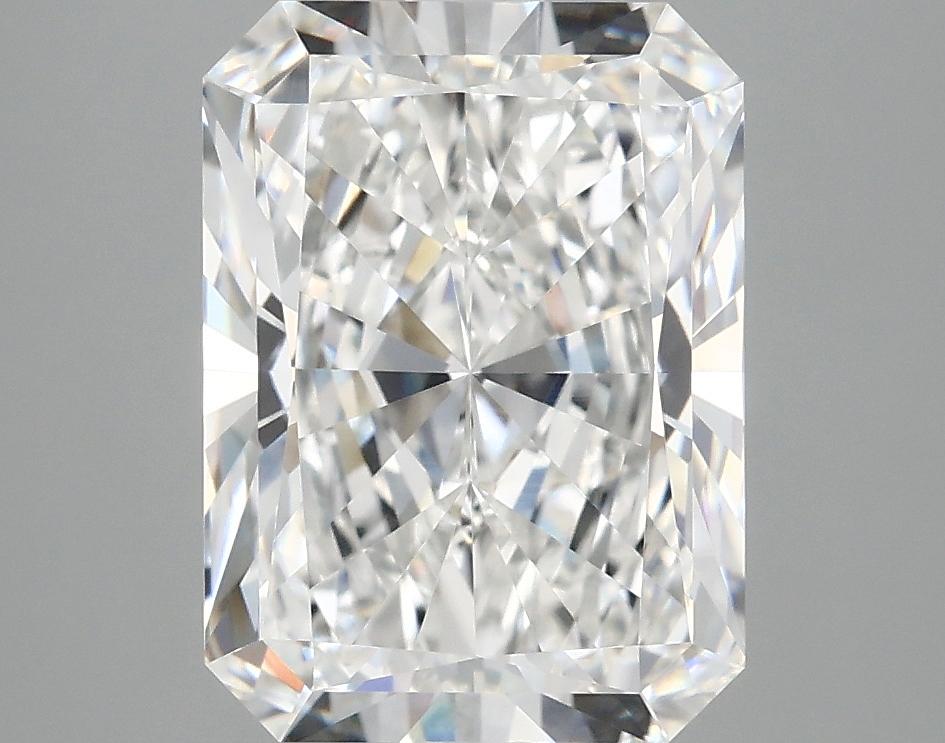 4.09 Carat Radiant Shaped Excellent Cut VVS2 IGI Certified Lab Grown Diamond