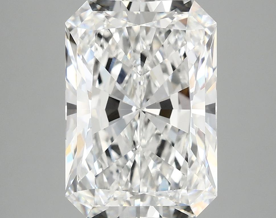 4.1 Carat Radiant Shaped Ideal Cut VVS2 IGI Certified Lab Grown Diamond