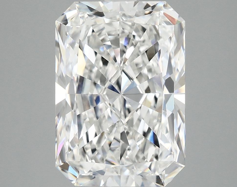 4.07 Carat Radiant Shaped Ideal Cut VVS2 IGI Certified Lab Grown Diamond