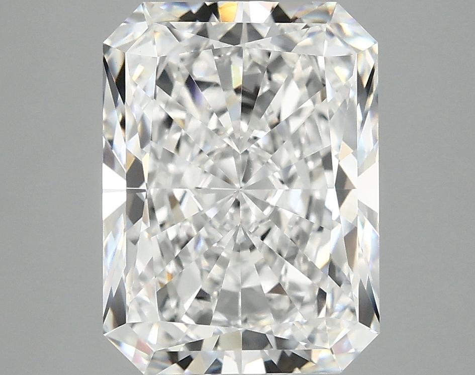 4.06 Carat Radiant Shaped Excellent Cut VVS2 IGI Certified Lab Grown Diamond