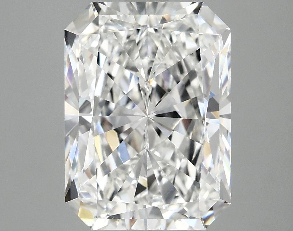 3.91 Carat Radiant Shaped Excellent Cut VVS2 IGI Certified Lab Grown Diamond