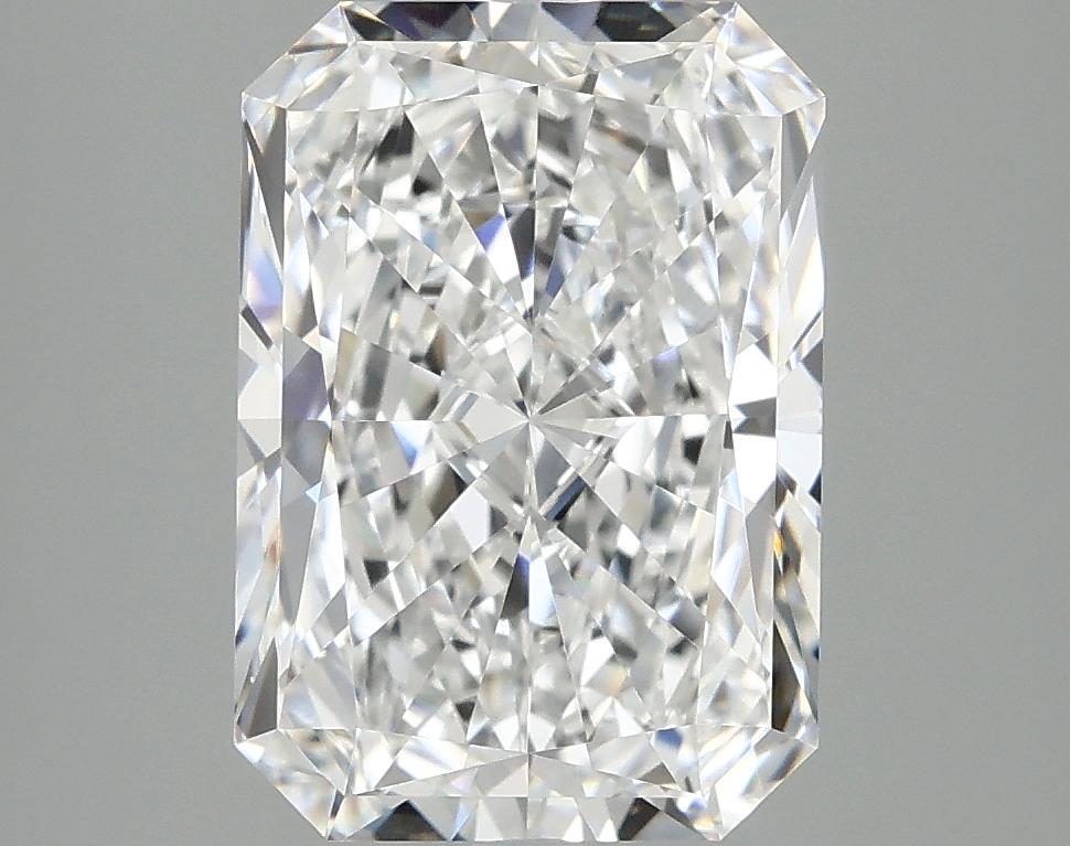 4.04 Carat Radiant Shaped Ideal Cut VVS2 IGI Certified Lab Grown Diamond