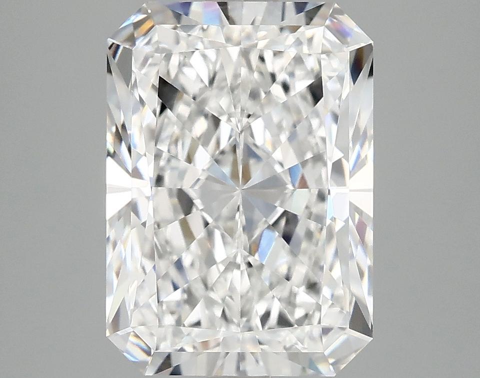 4.05 Carat Radiant Shaped Ideal Cut VVS2 IGI Certified Lab Grown Diamond