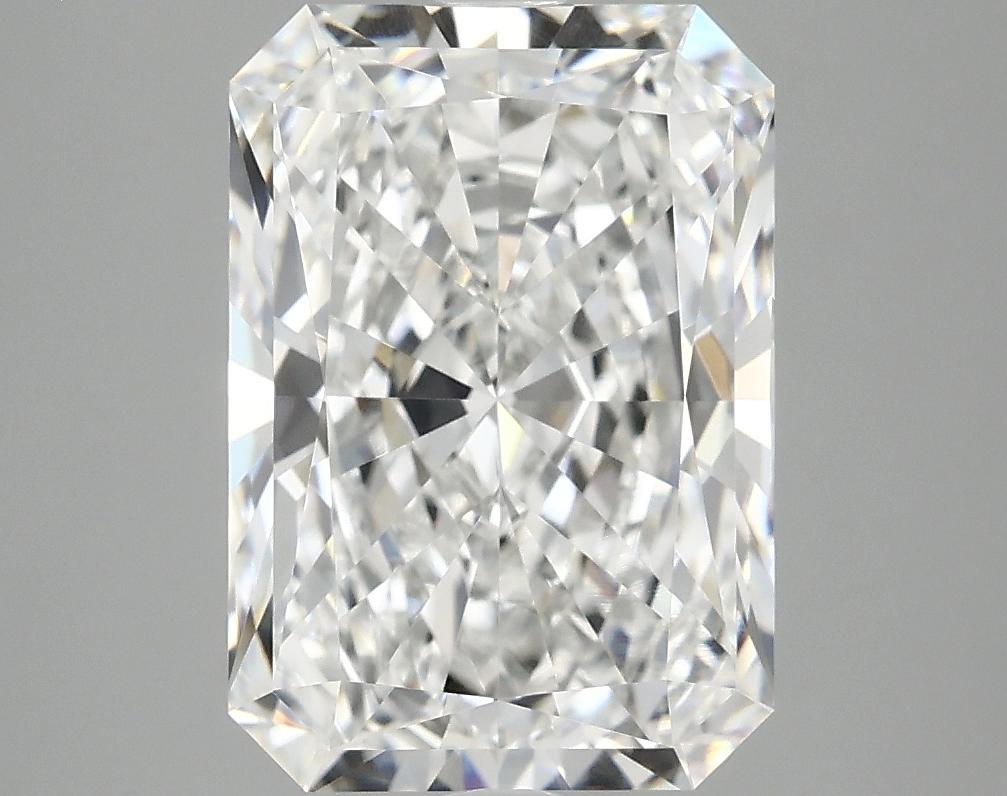 4.1 Carat Radiant Shaped Ideal Cut VVS2 IGI Certified Lab Grown Diamond